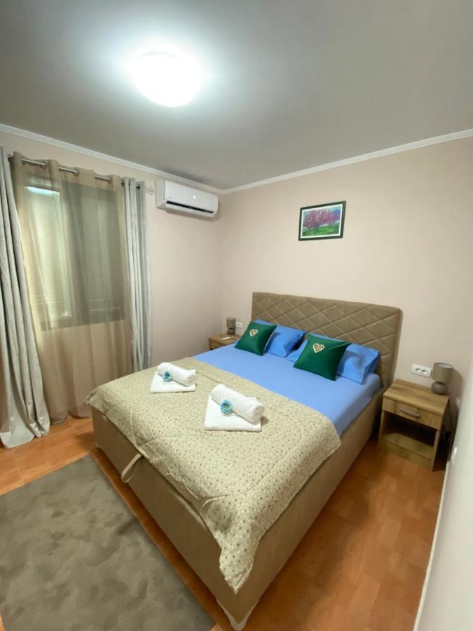Aquata Apartments Tivat Luaran gambar