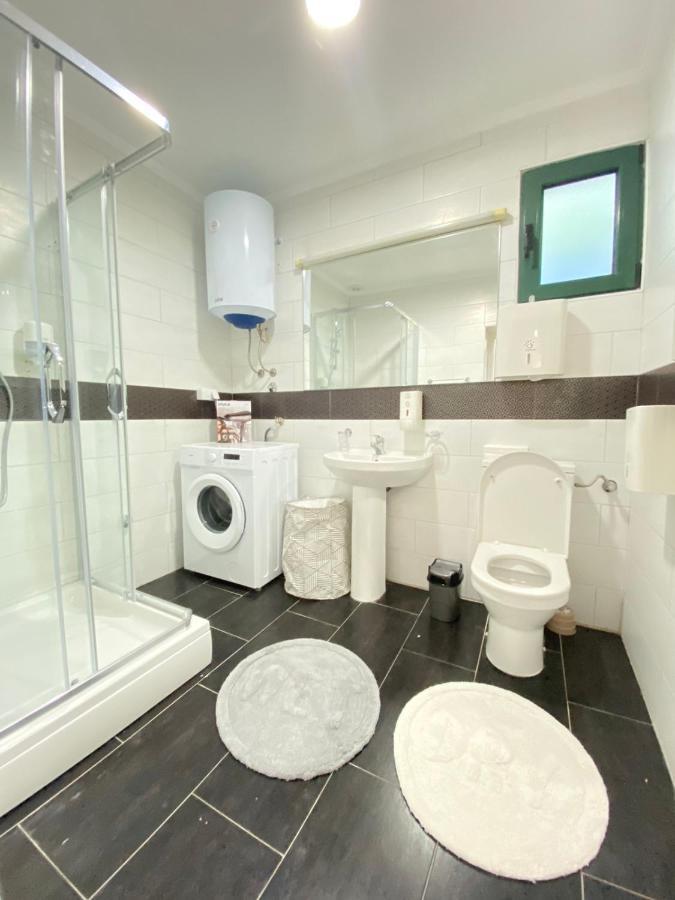 Aquata Apartments Tivat Luaran gambar