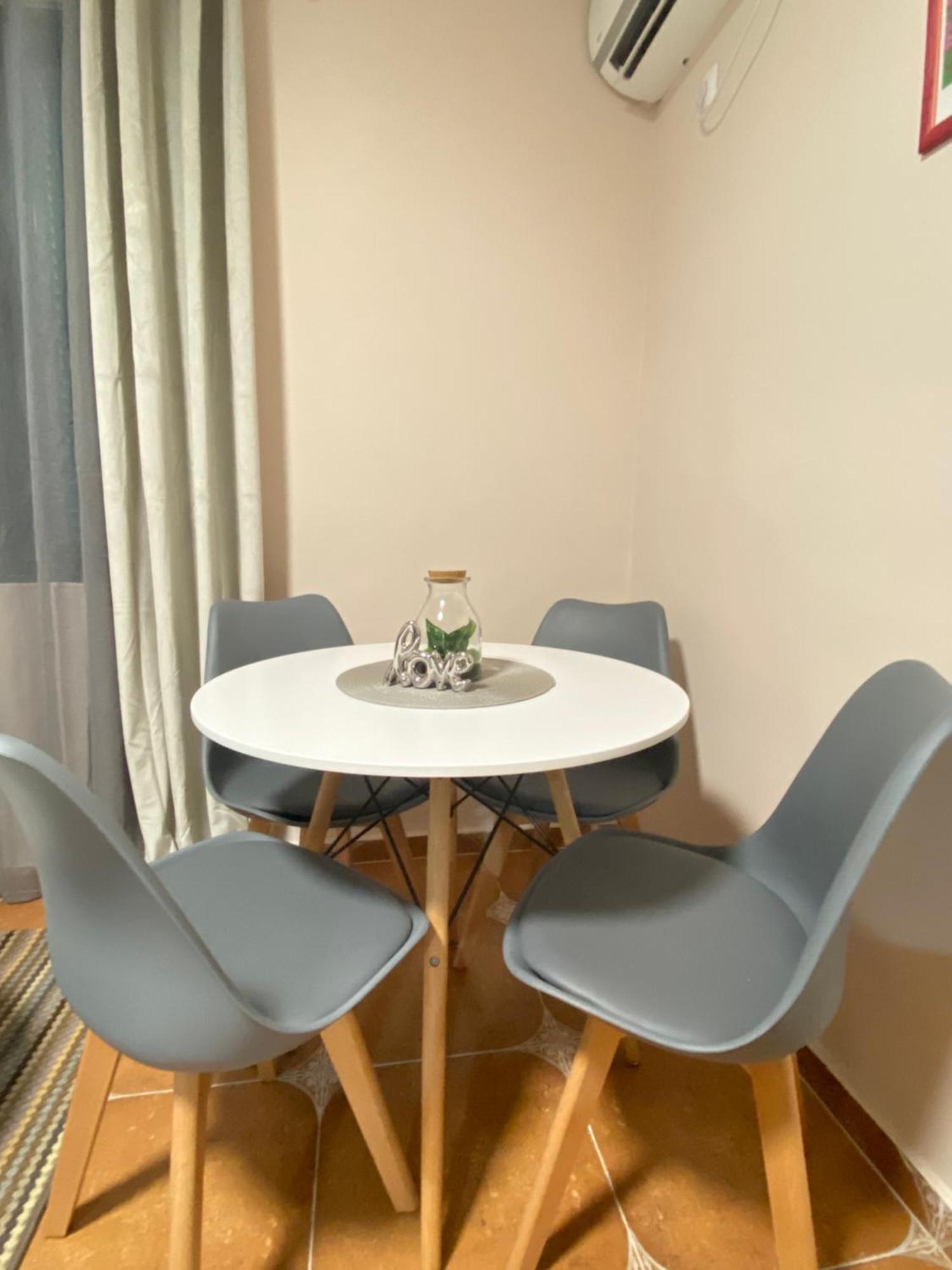 Aquata Apartments Tivat Bilik gambar